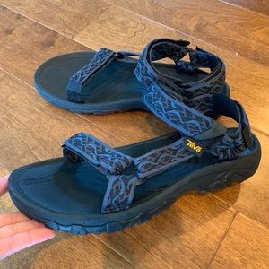Teva Hurricane 4 Men’s Sandal Blue/Black size 10